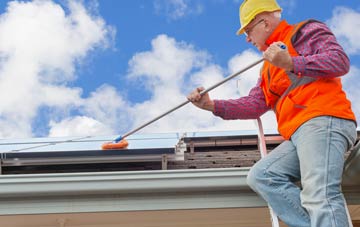 Street Ashton soft wash roof cleaning